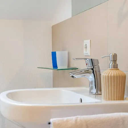 Seeblick By Interhome Meersburg